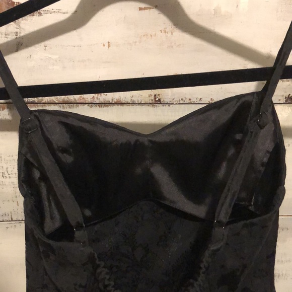 (241) Black Peplum Top - Picture 8 of 12